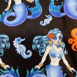 Buttery soft boutique sugar mermaid leggings.